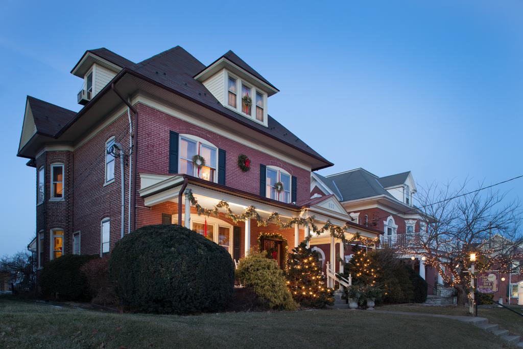 Harvest Moon Bed & Breakfast New Holland Exterior photo